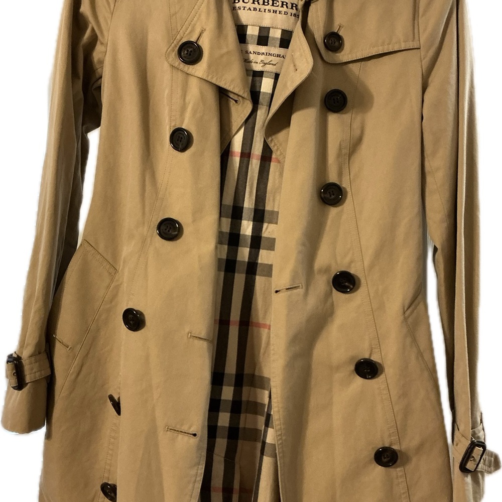 Burberry The Sandringham mid-length US 2 Trench Coat in Honey
